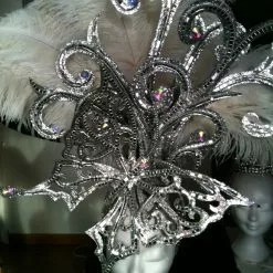 Casque Papillon Avec Plumes D'autruche Draps