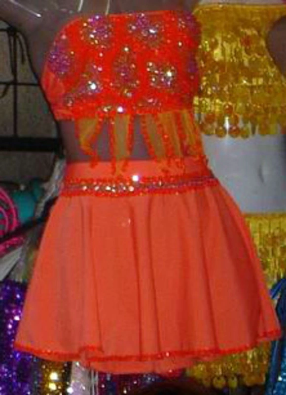 Ensemble Top + Jupe Paillettes Sur Mesures 3 Ensemble Top + Jupe Paillettes Sur Mesures